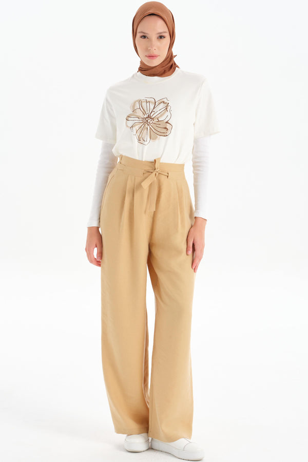 Waist Pleated Detail Wide Leg Trousers - Beige