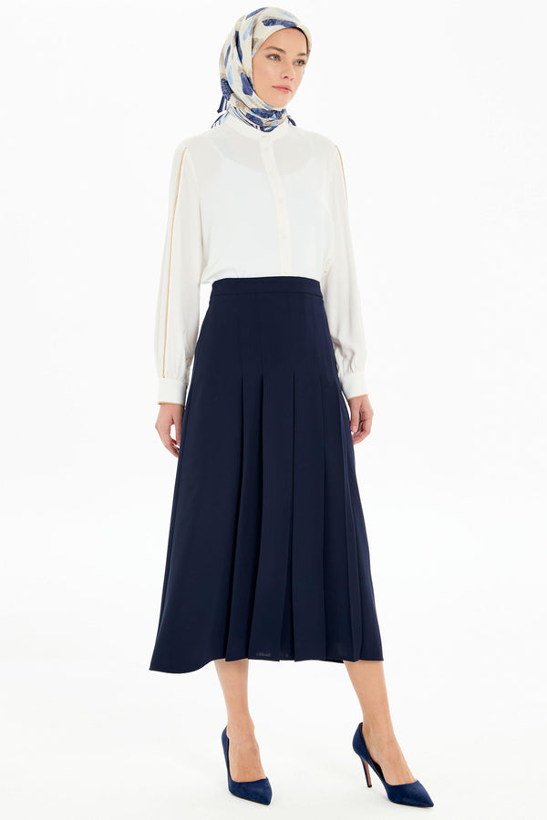 Plus Size Pleat Detailed Skirt - Navy Blue